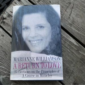 A Return To Love Vintage 1992 Hardcover 1st Edition Book By Marianne Williamson